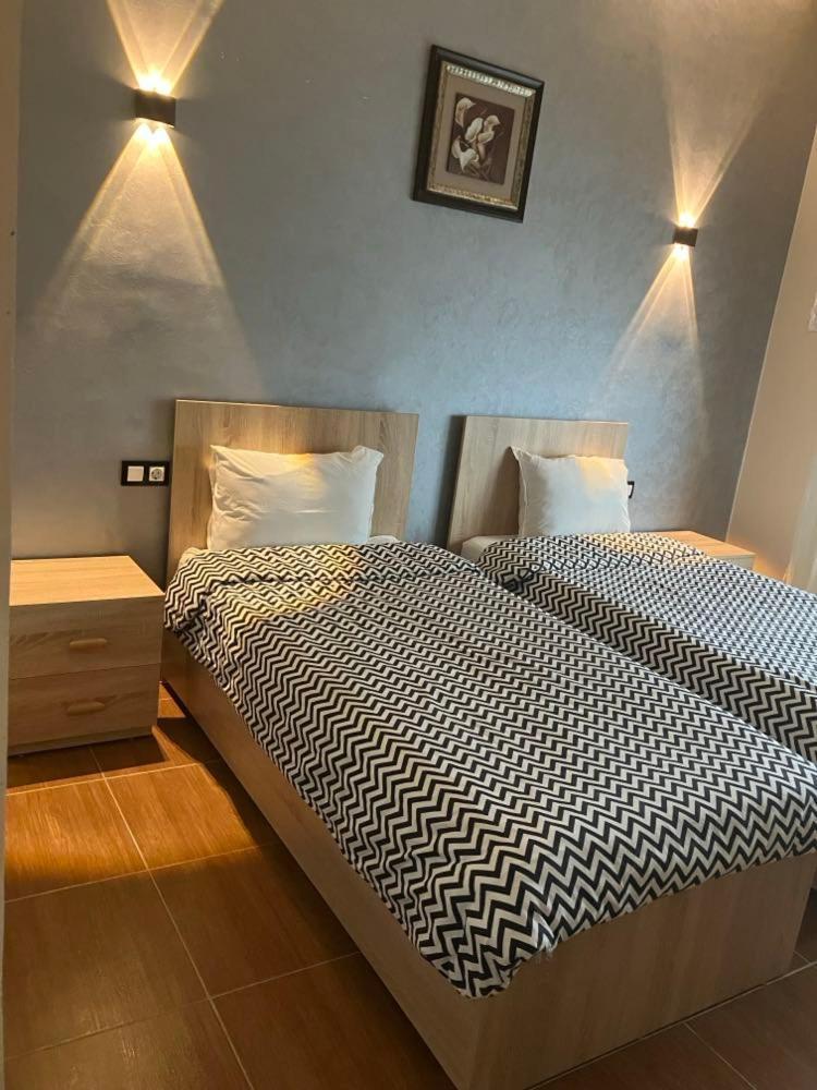 Hotel Mon Royaume Szkíkda Kültér fotó